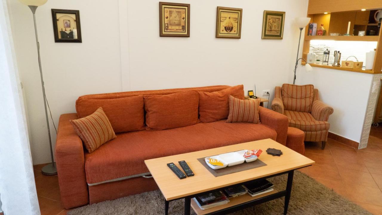 Apartment Akacija Gardens Belgrade Luaran gambar