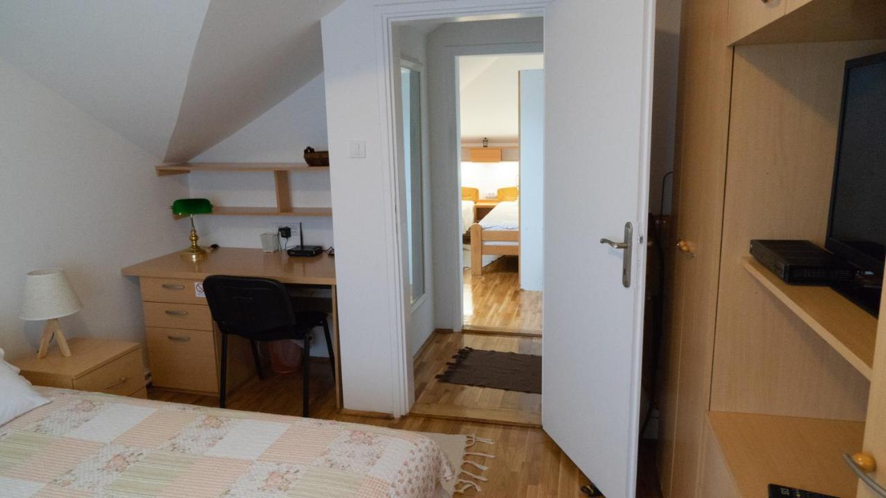 Apartment Akacija Gardens Belgrade Luaran gambar